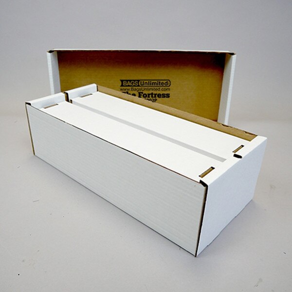 This two-piece�white corrugated tra